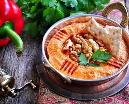 Закуска из перца и орехов