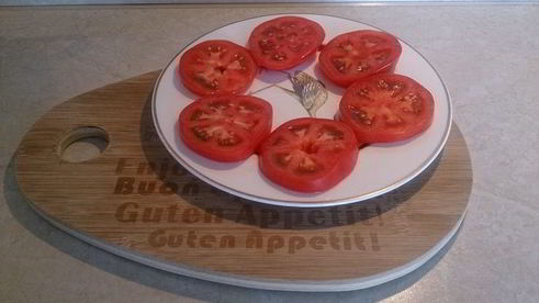 закуска из томатов и творога