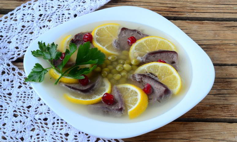 Рецепт заливного из языка