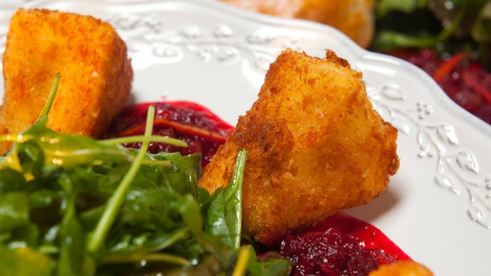 жареный камамбер