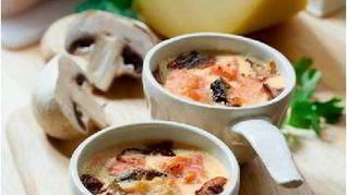 Румяный жюльен с рыбой