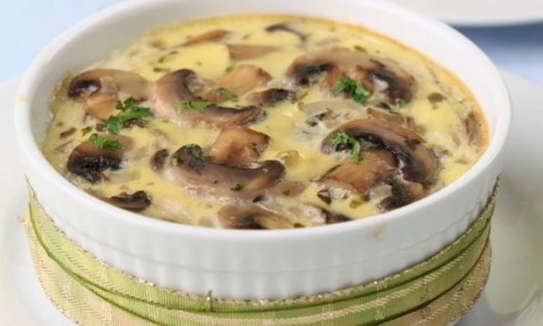 Рецепт жульена с картофелем, курицей и грибами