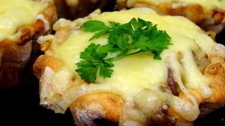 Жульен с плавленным сыром