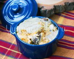 Жюльен с курицей и шампиньонами