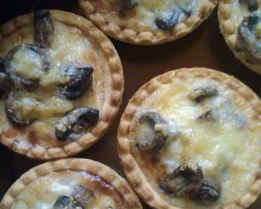 Жюльен син кокотница