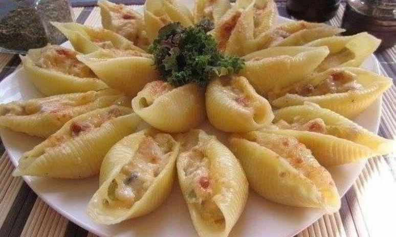 Рецепт жюльена в больших ракушках конкильони