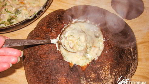 жюльен в хлебном каравае